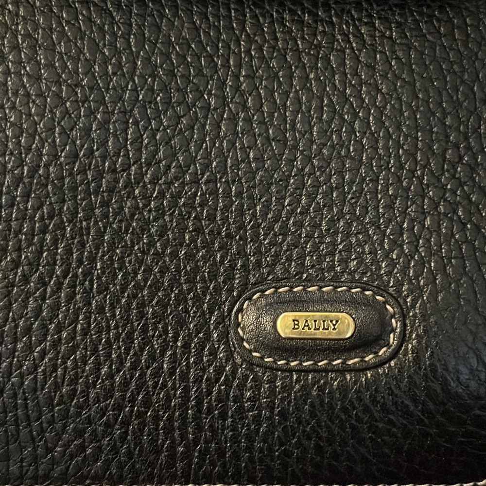 Vintage Bally Clutch - Picture 2 of 9